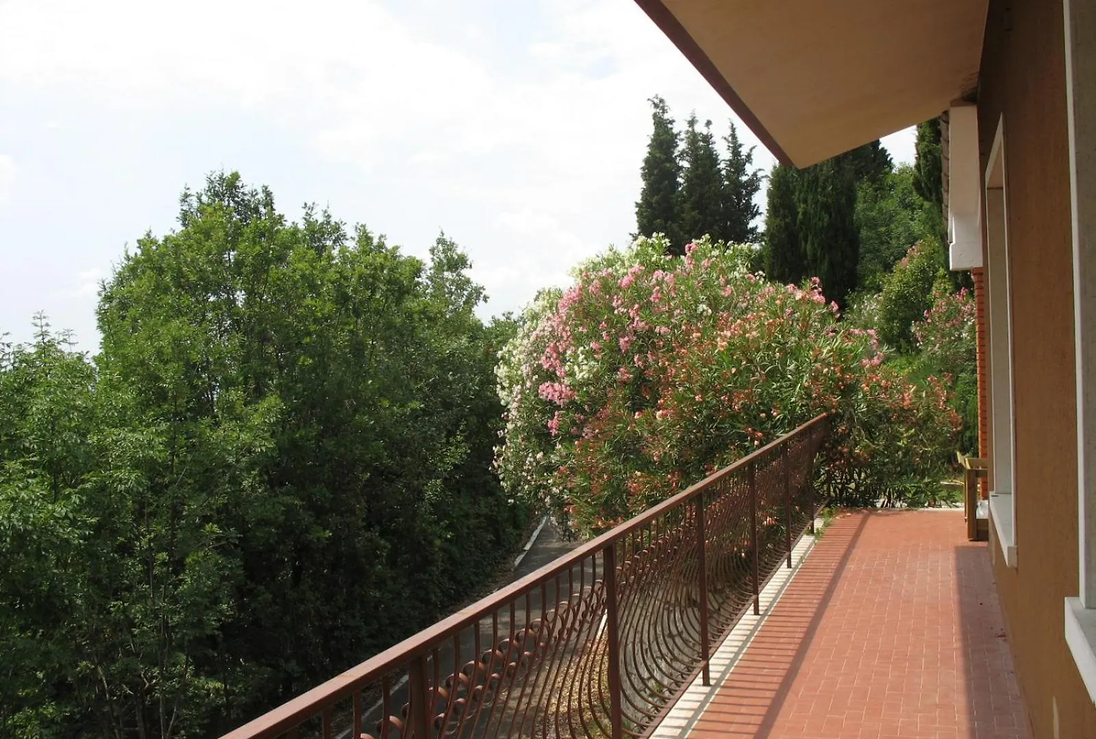 Villa Ghiandare Marciaga 0*,